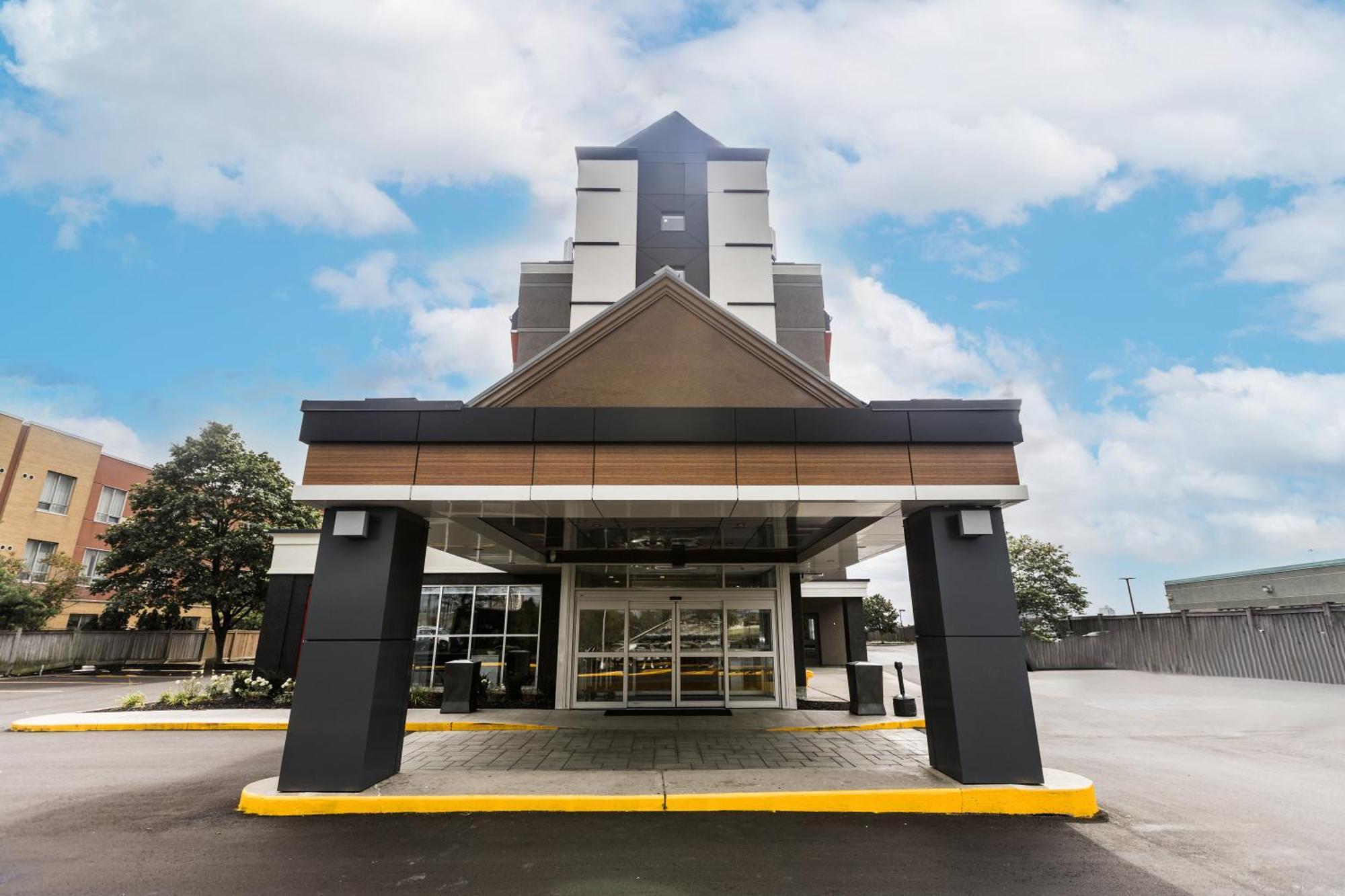 Holiday Inn Express Toronto-North York, An Ihg Hotel Exterior foto